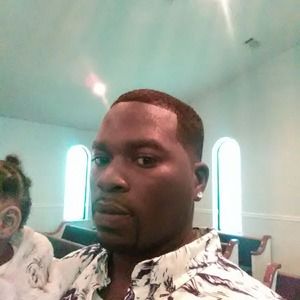 Meet your Posher, Everette